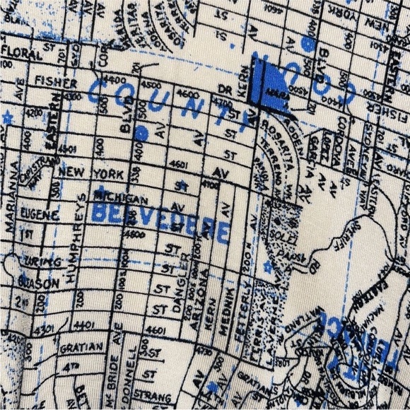 NWOT Urban Outfitters Amaya twist Y2k newspaper print bodycon cut out mini dress - Picture 4 of 10